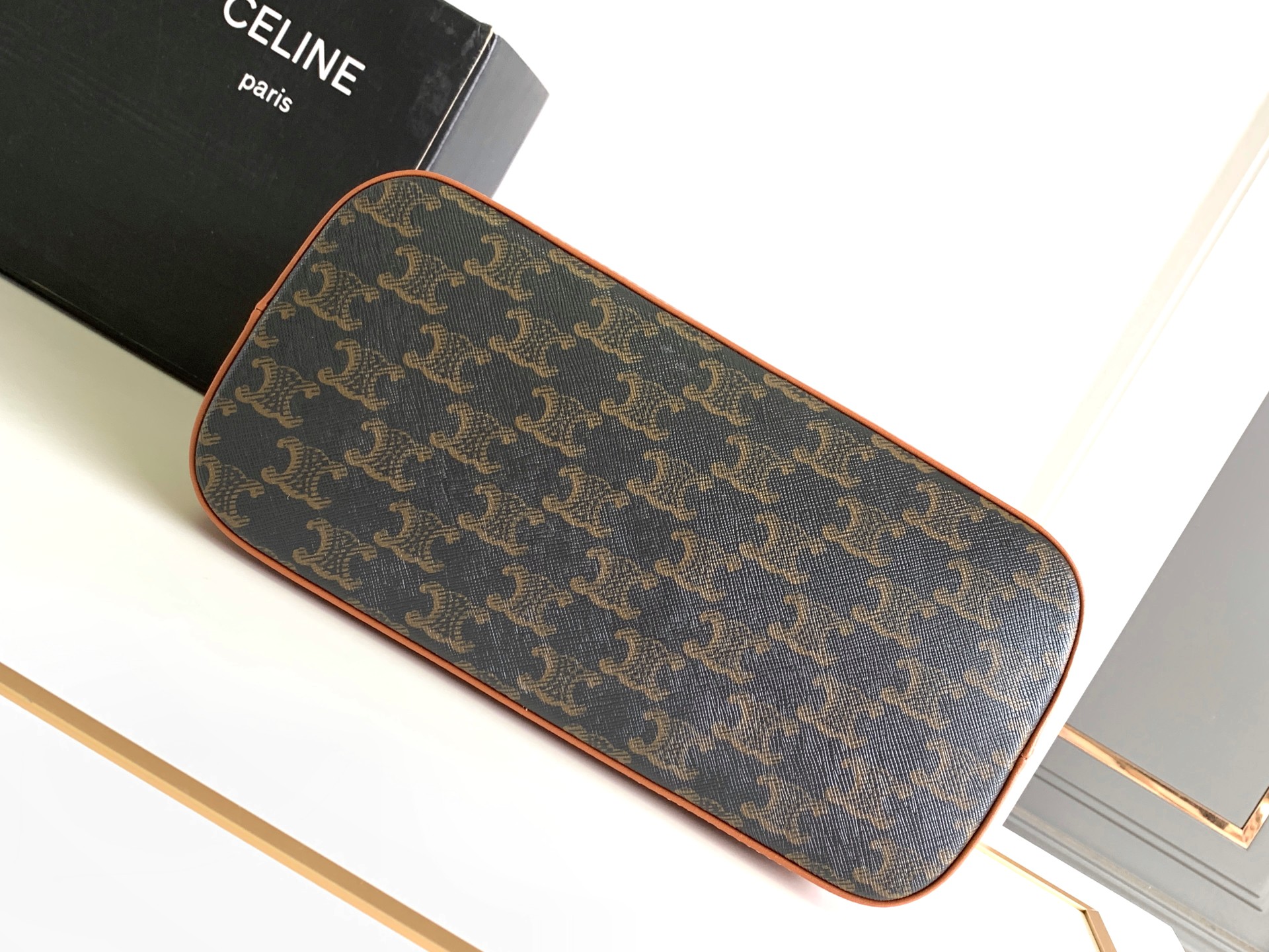 Ce**e small cabas in triomphe canvas and calfskin
