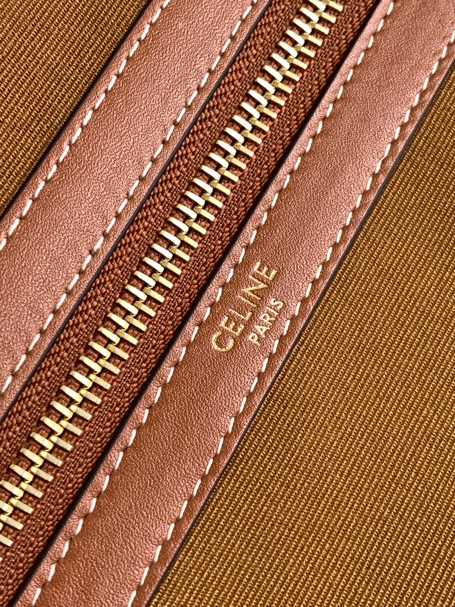 Ce**e small cabas in triomphe canvas and calfskin