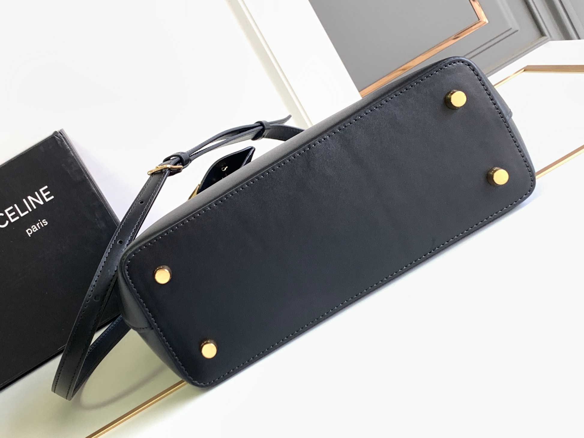 Ce**e teen Ce**e conti bag in natural calfskin