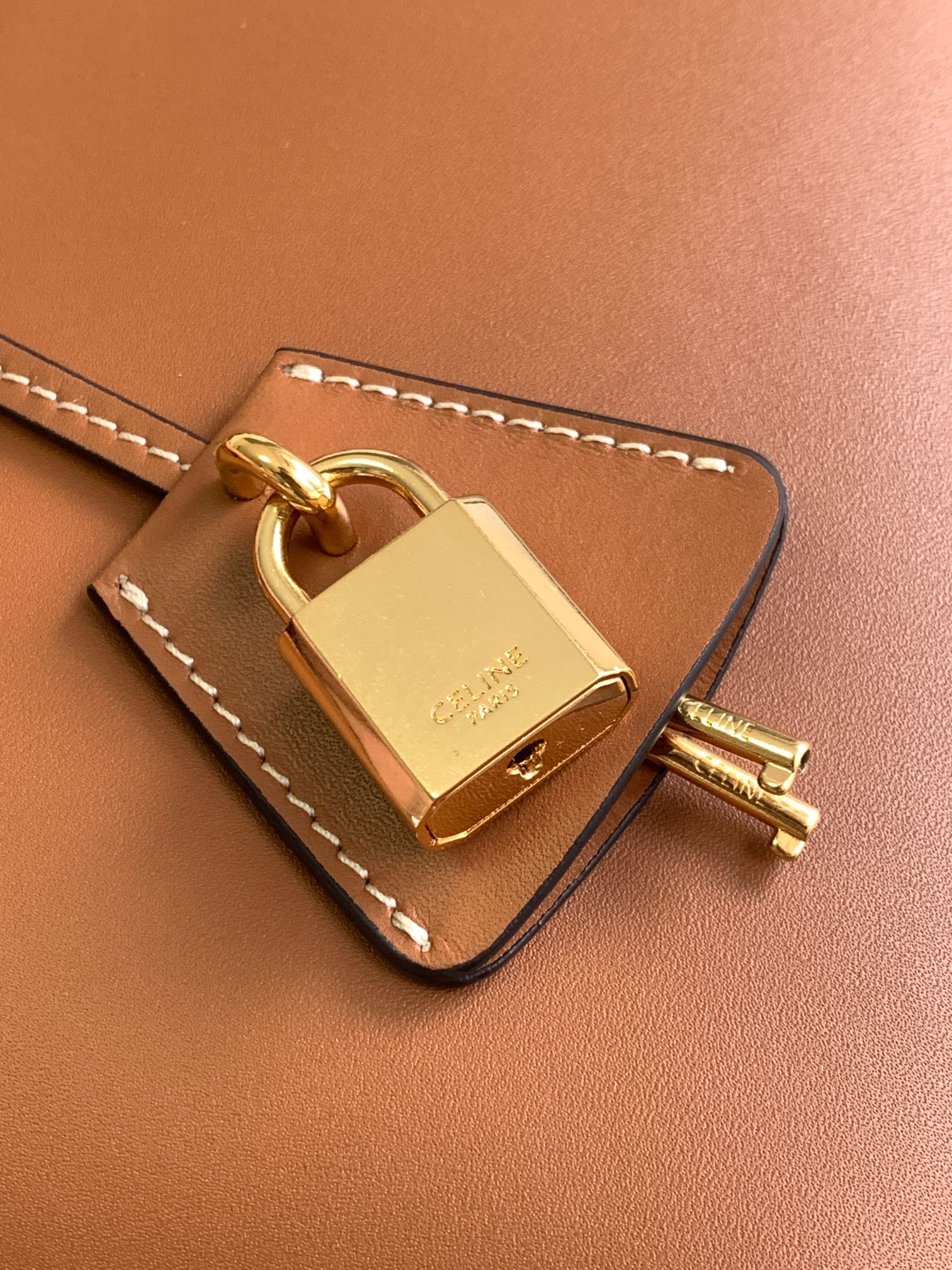 Ce**e teen Ce**e conti bag in natural calfskin