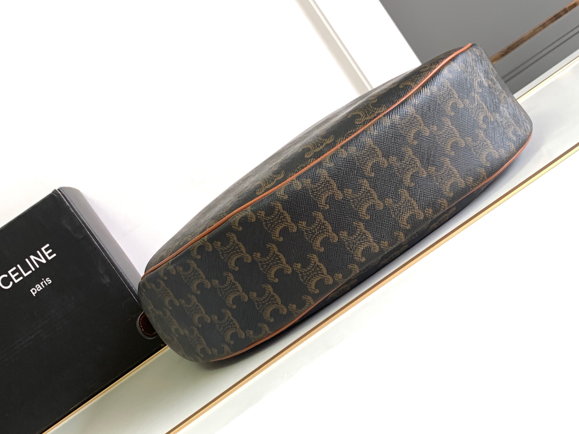 Ce**e heloise bag in triomphe canvas and calfskin tan