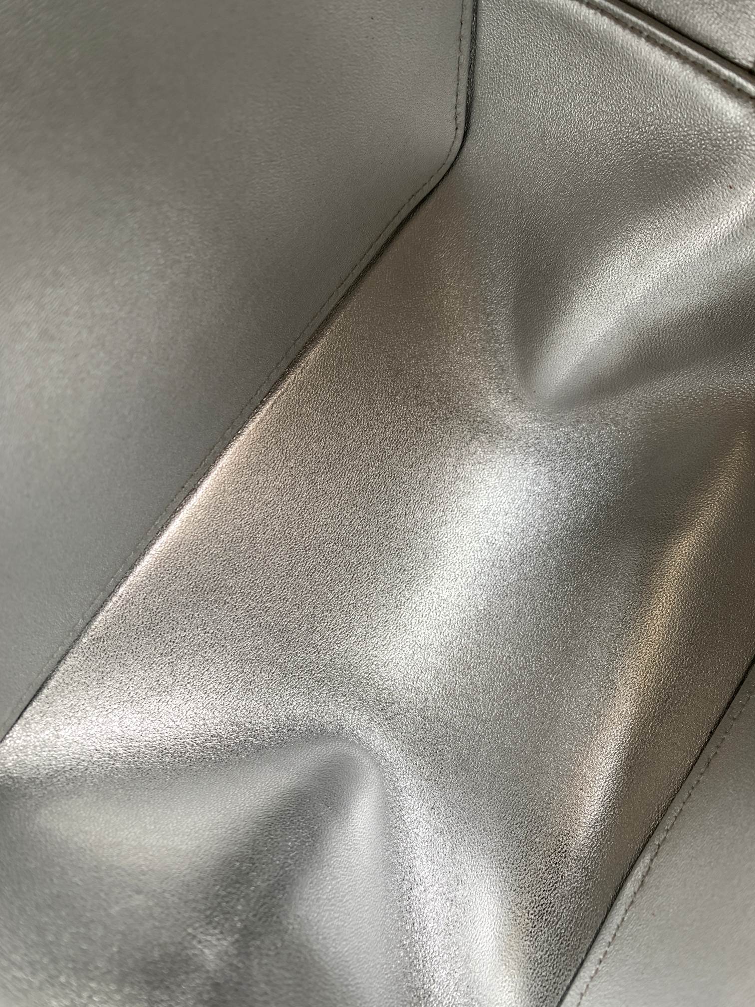 Ce**e folded cube bag in smooth calfskin