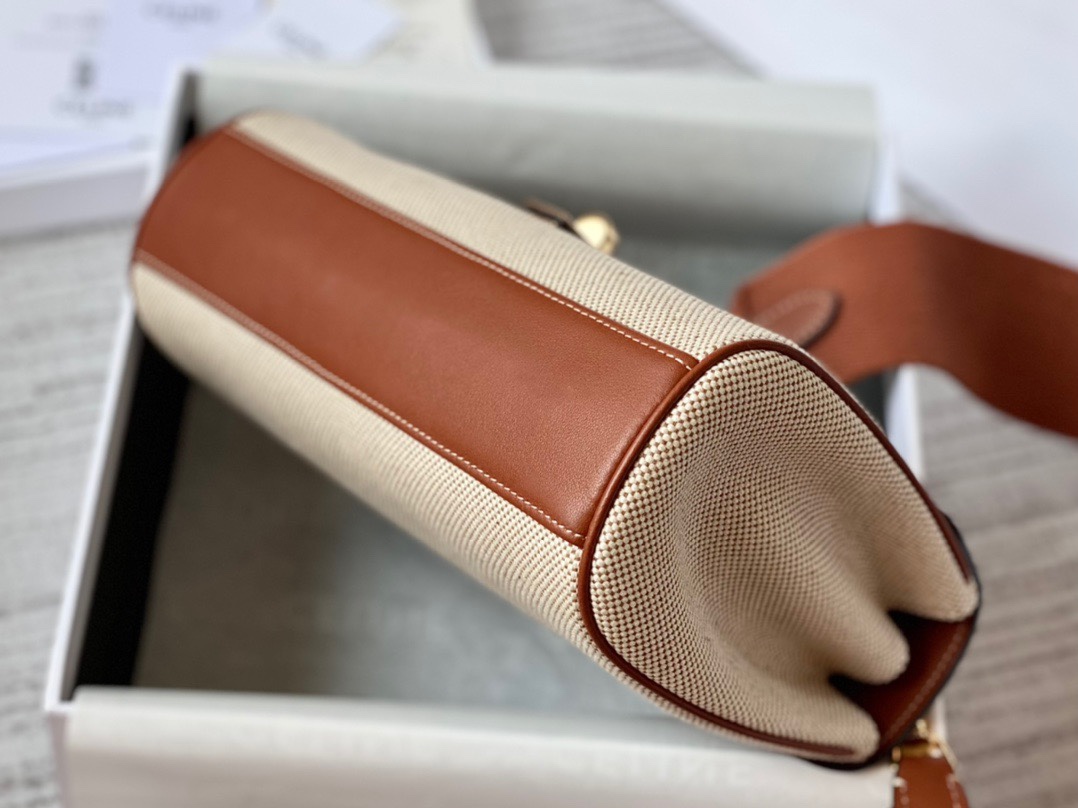 Ce**e teen soft 16 bag