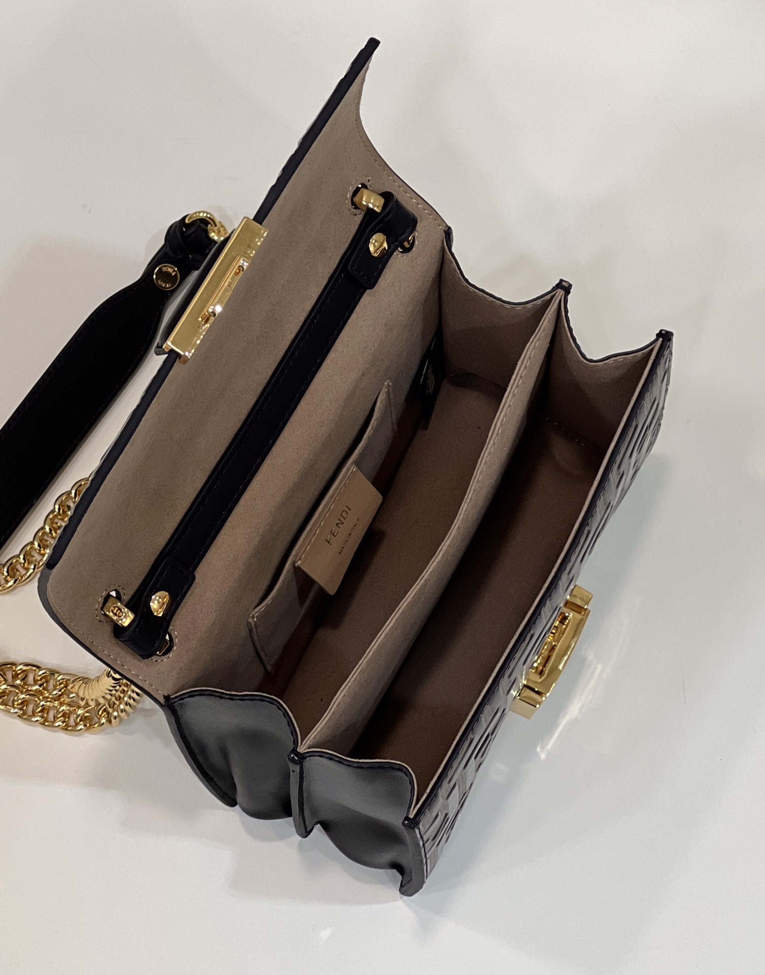 F**di kani bag