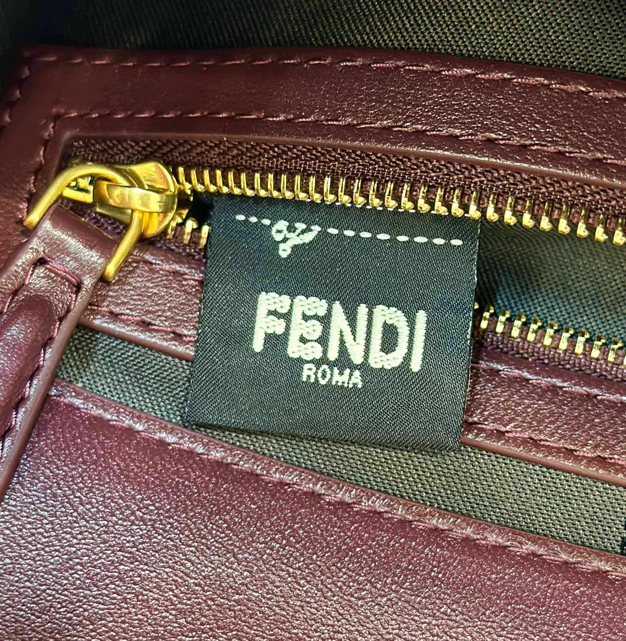 F**di baguette medium bag