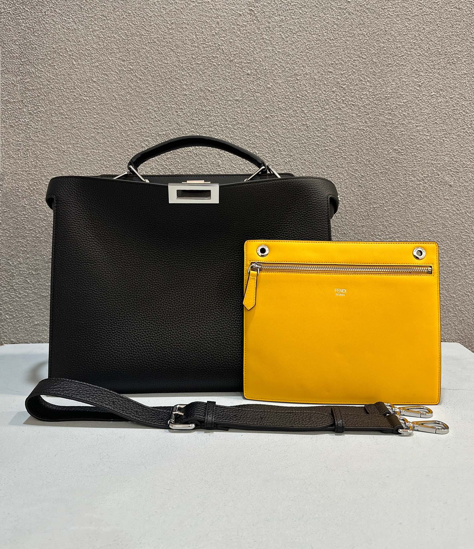 F**di peekaboo i see u handbag