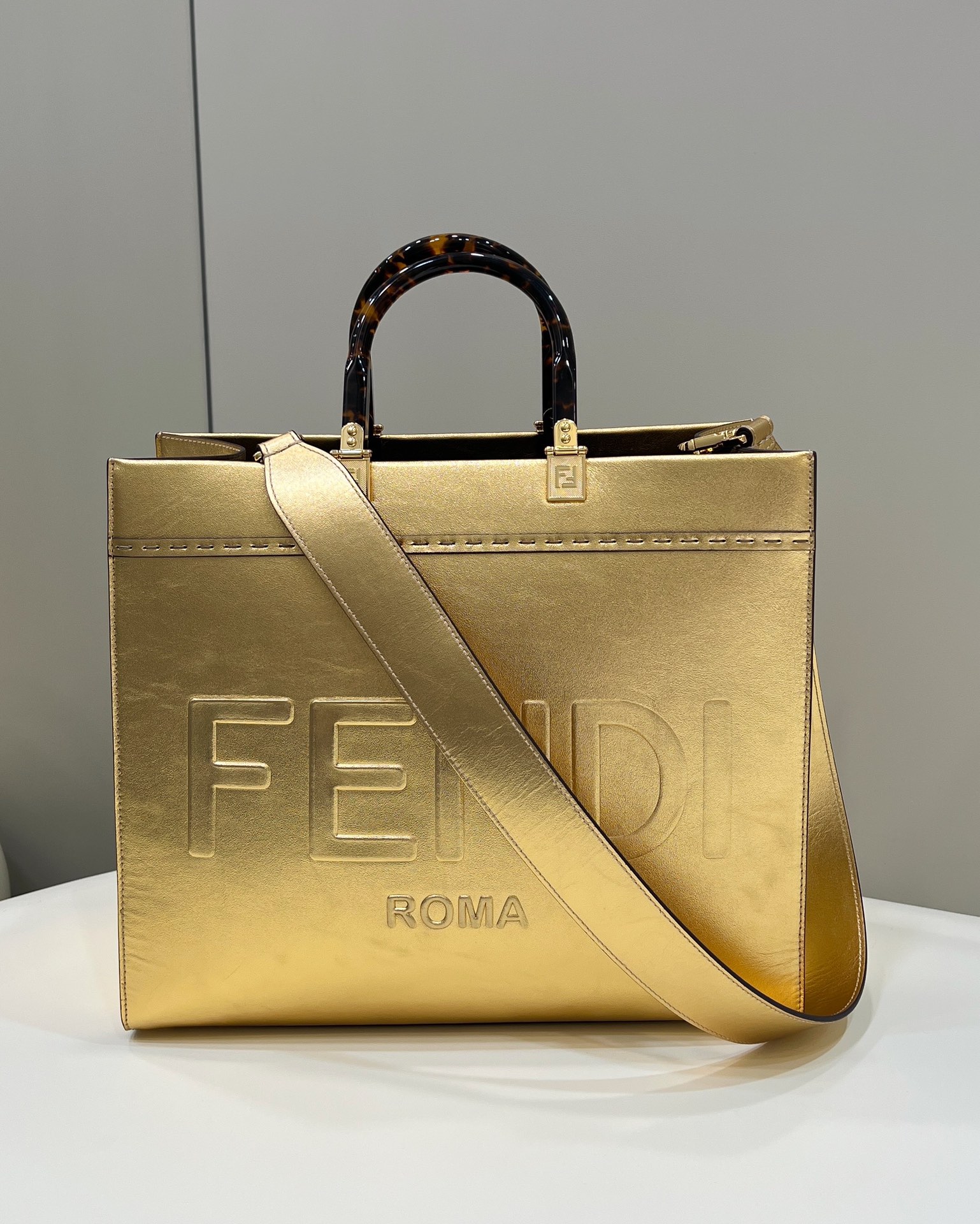 F**di shopping bag tote