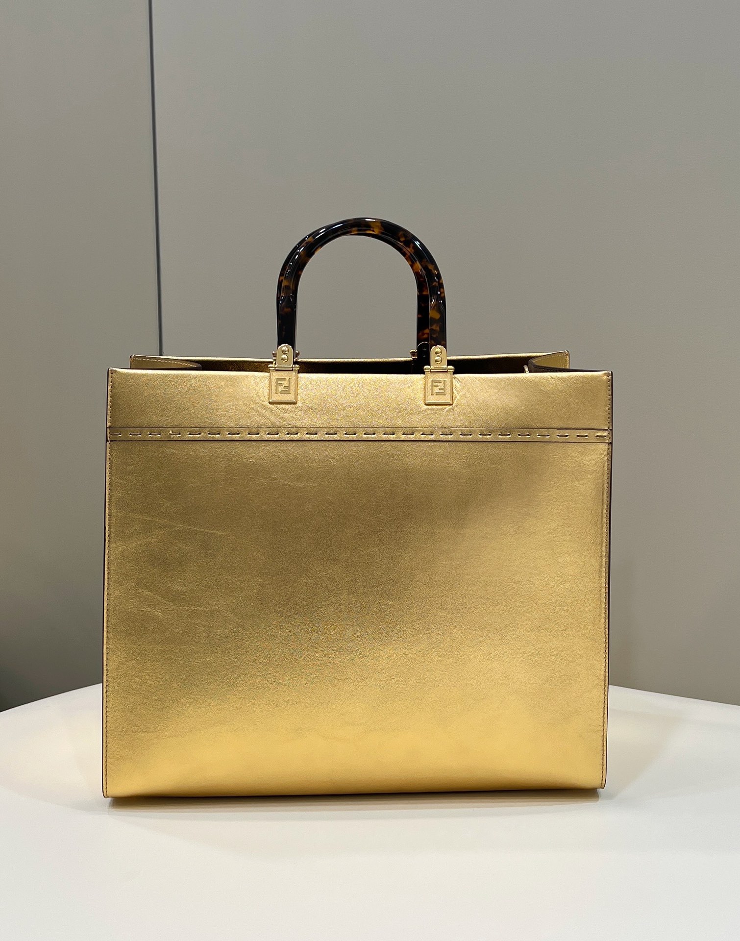 F**di shopping bag tote