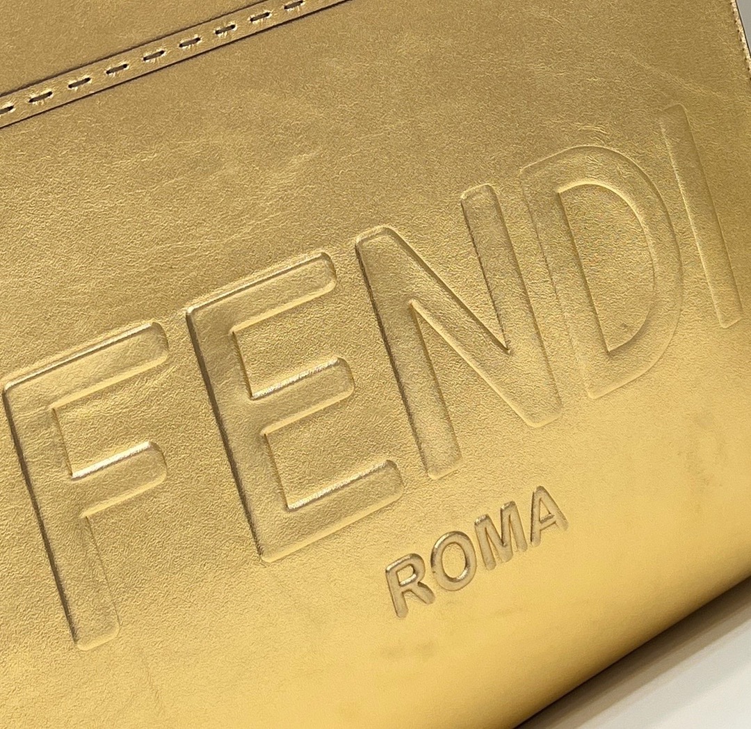 F**di shopping bag tote