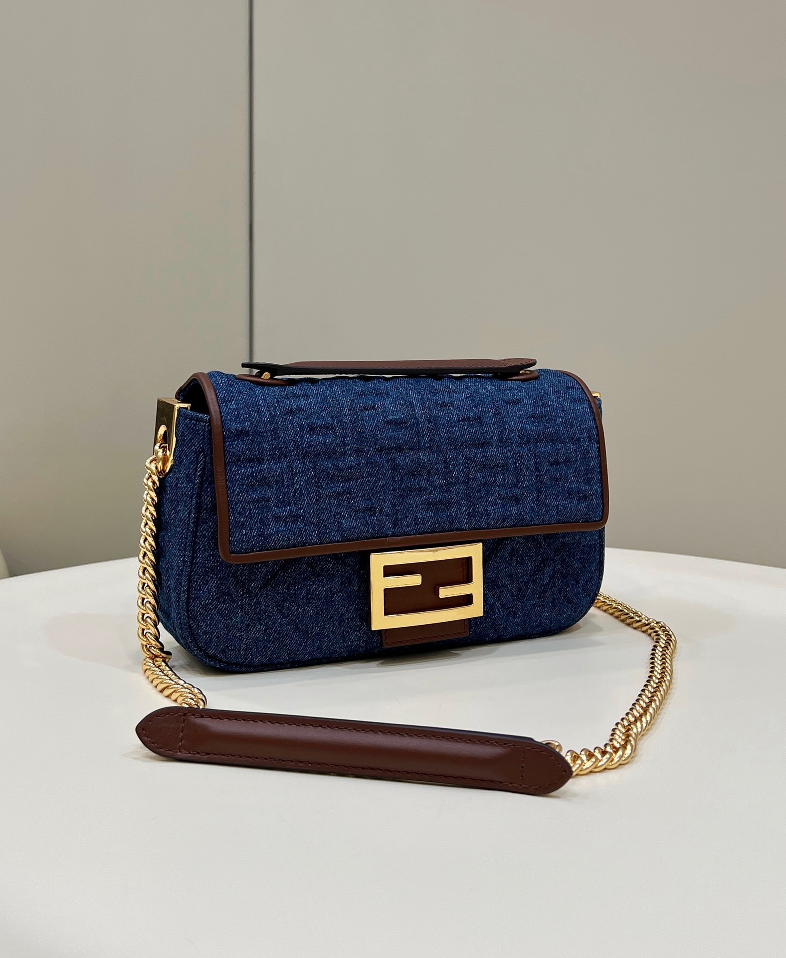 F**di baguette bag
