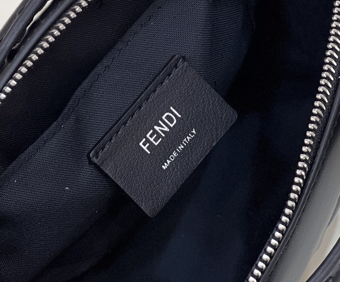 F**di by the way small bag