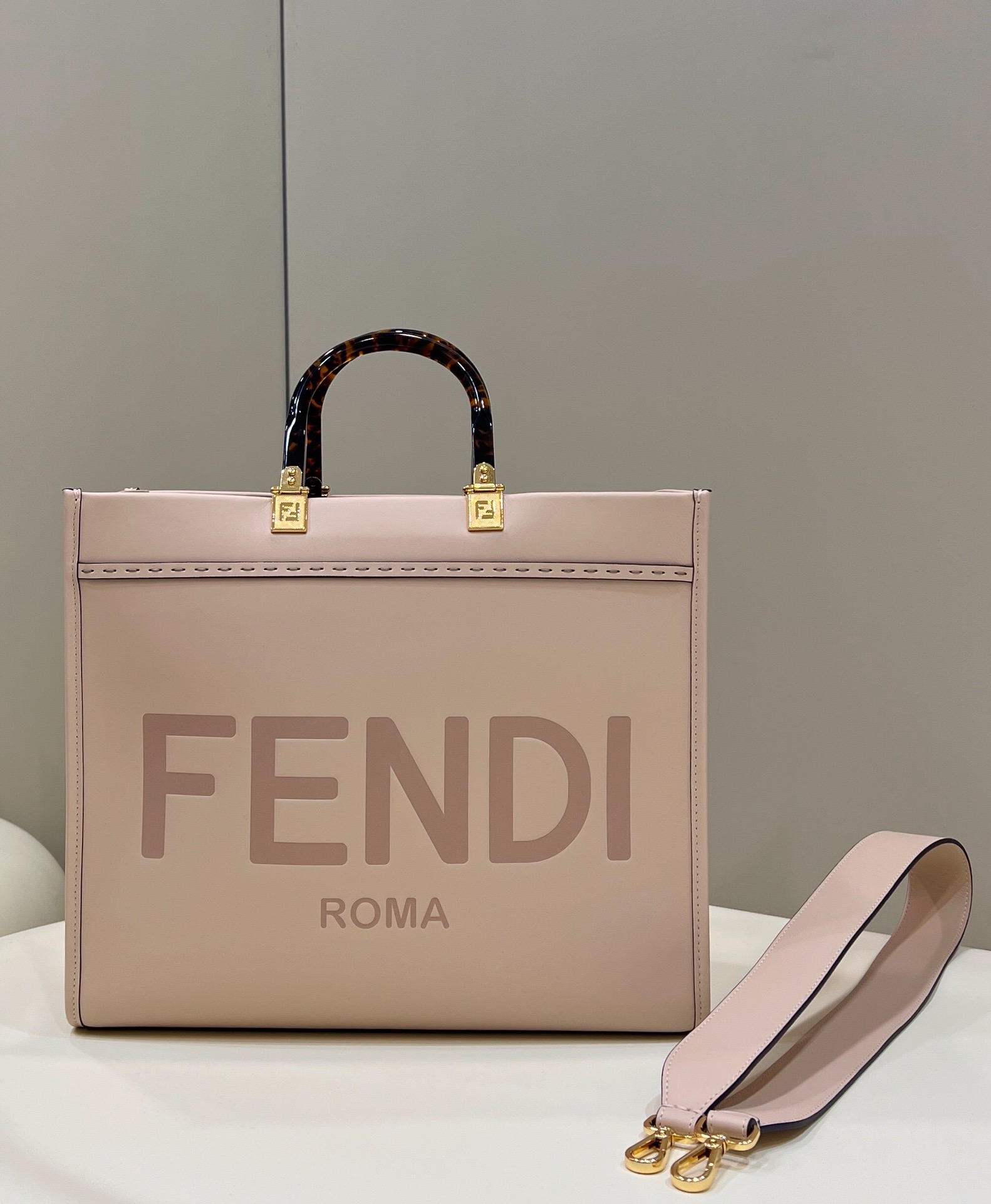 F**di sunshine tote