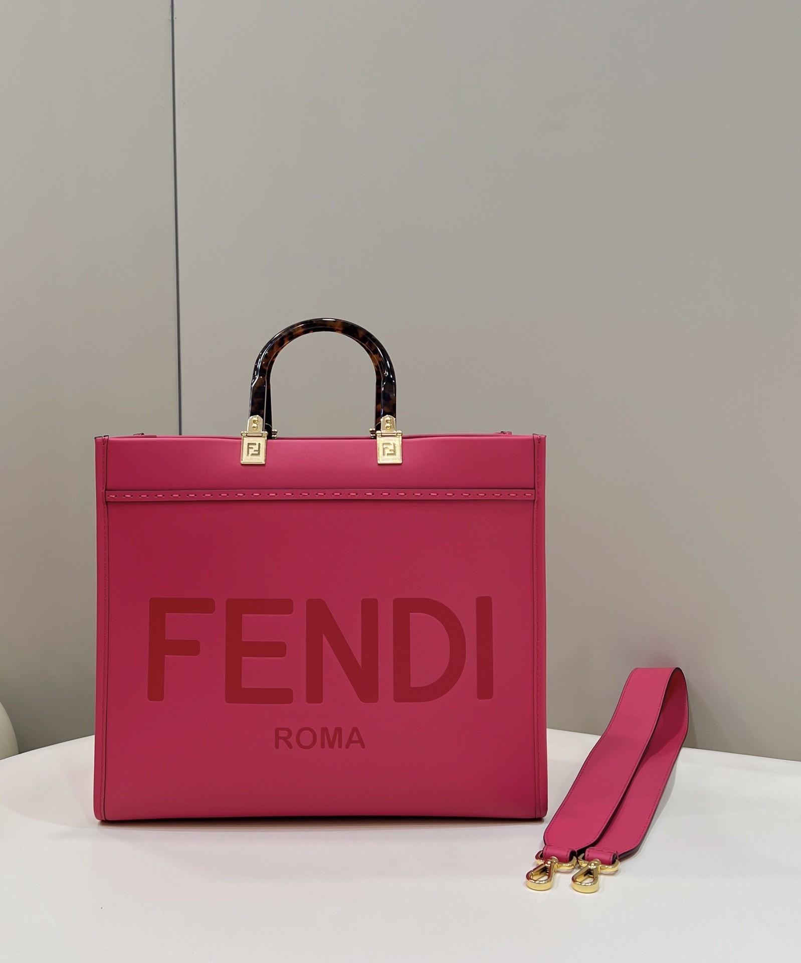 F**di sunshine tote