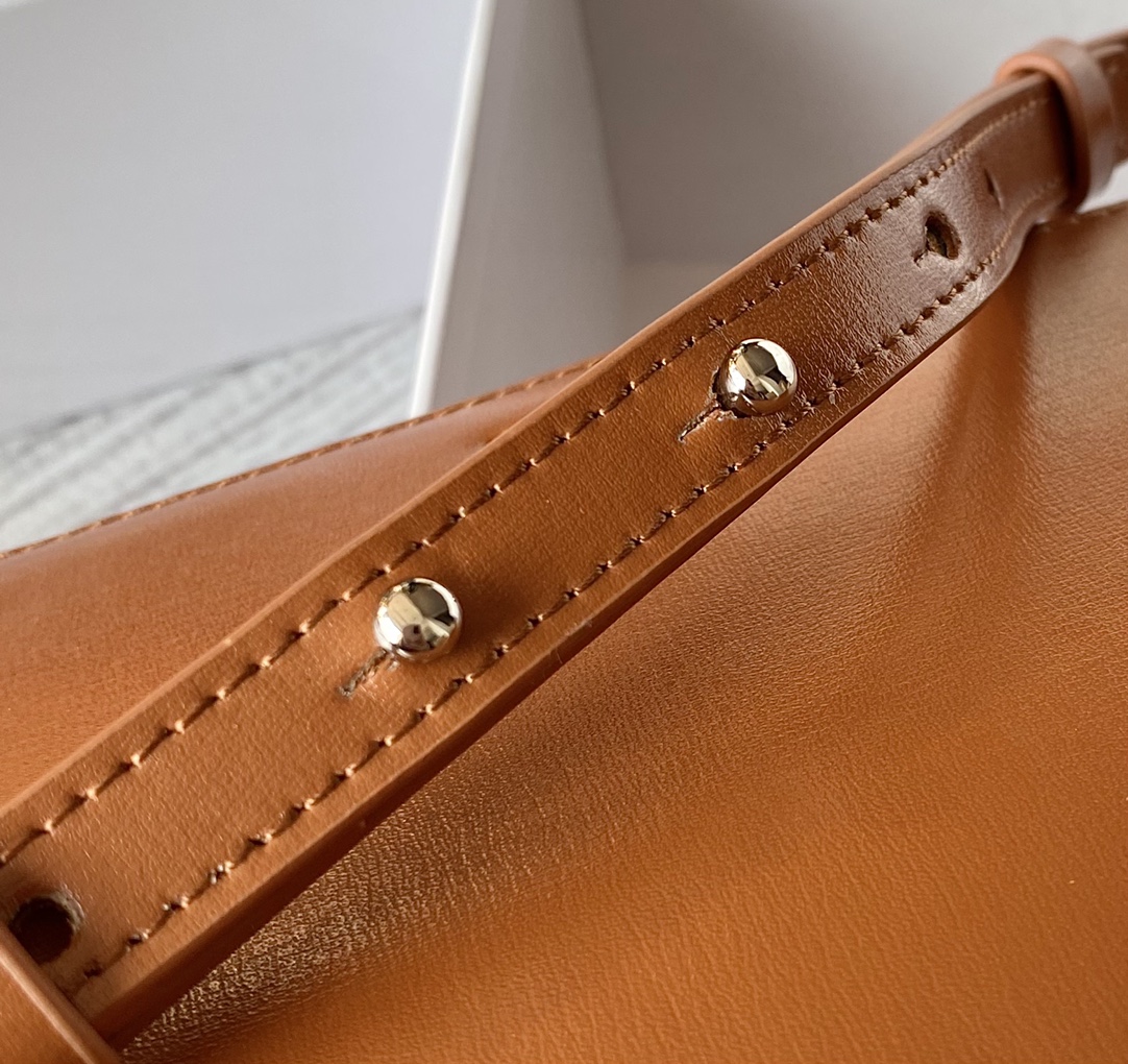 Givenchy XS Antigona Bag