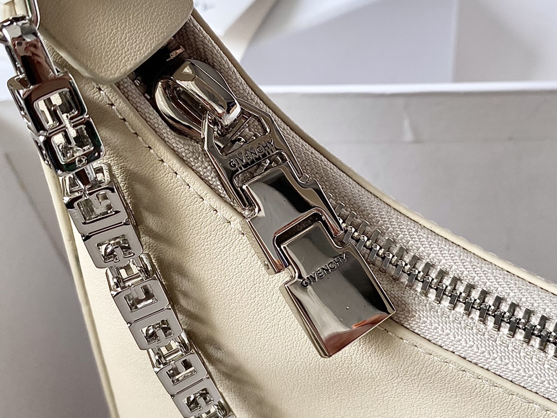 Givenchy Moon Cut Medium Bag