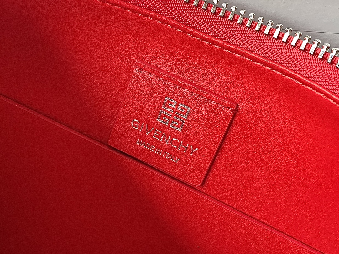Givenchy Moon Cut Medium Bag