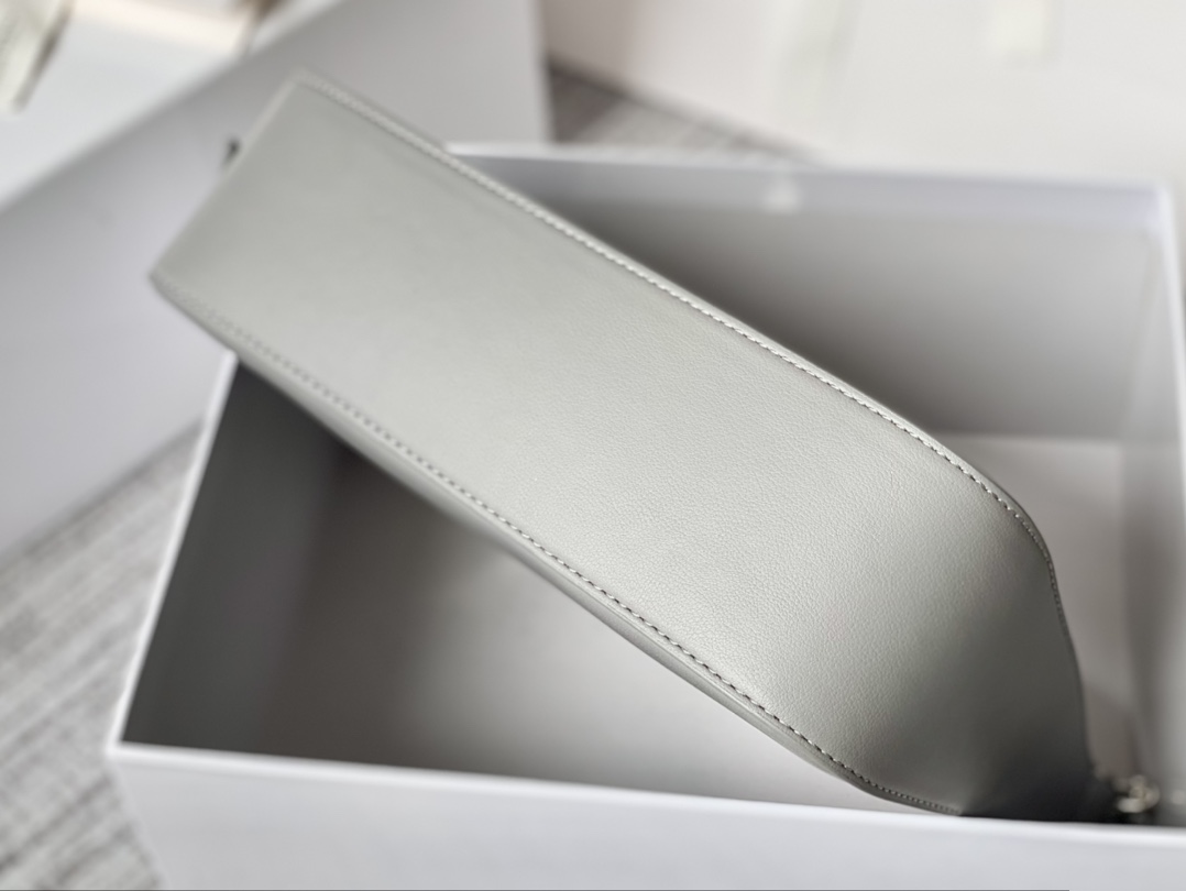 Givenchy Moon Cut Medium Bag