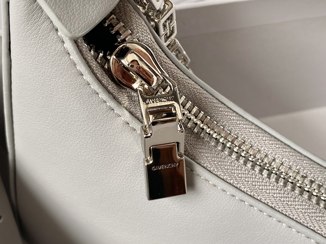 Givenchy Moon Cut Medium Bag