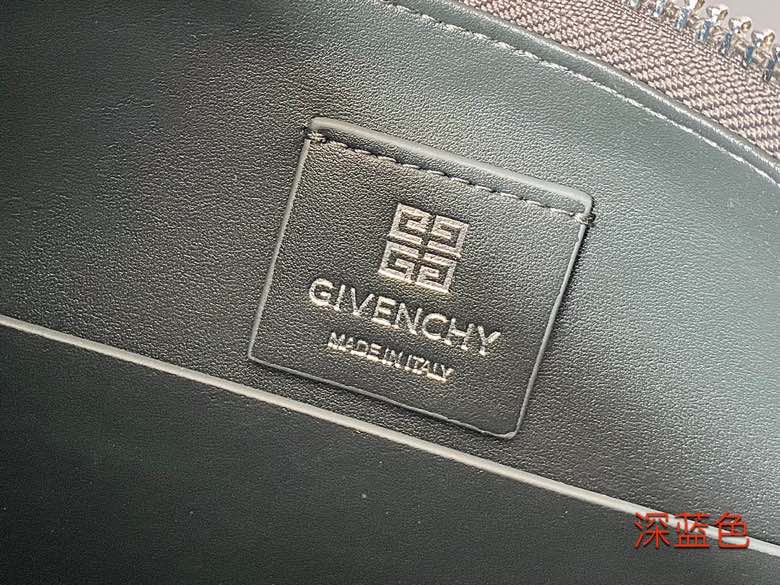 Givenchy Moon Cut Medium Bag