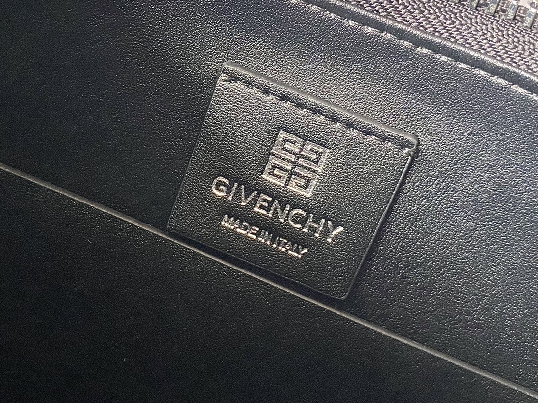 Givenchy Moon Cut Medium Bag