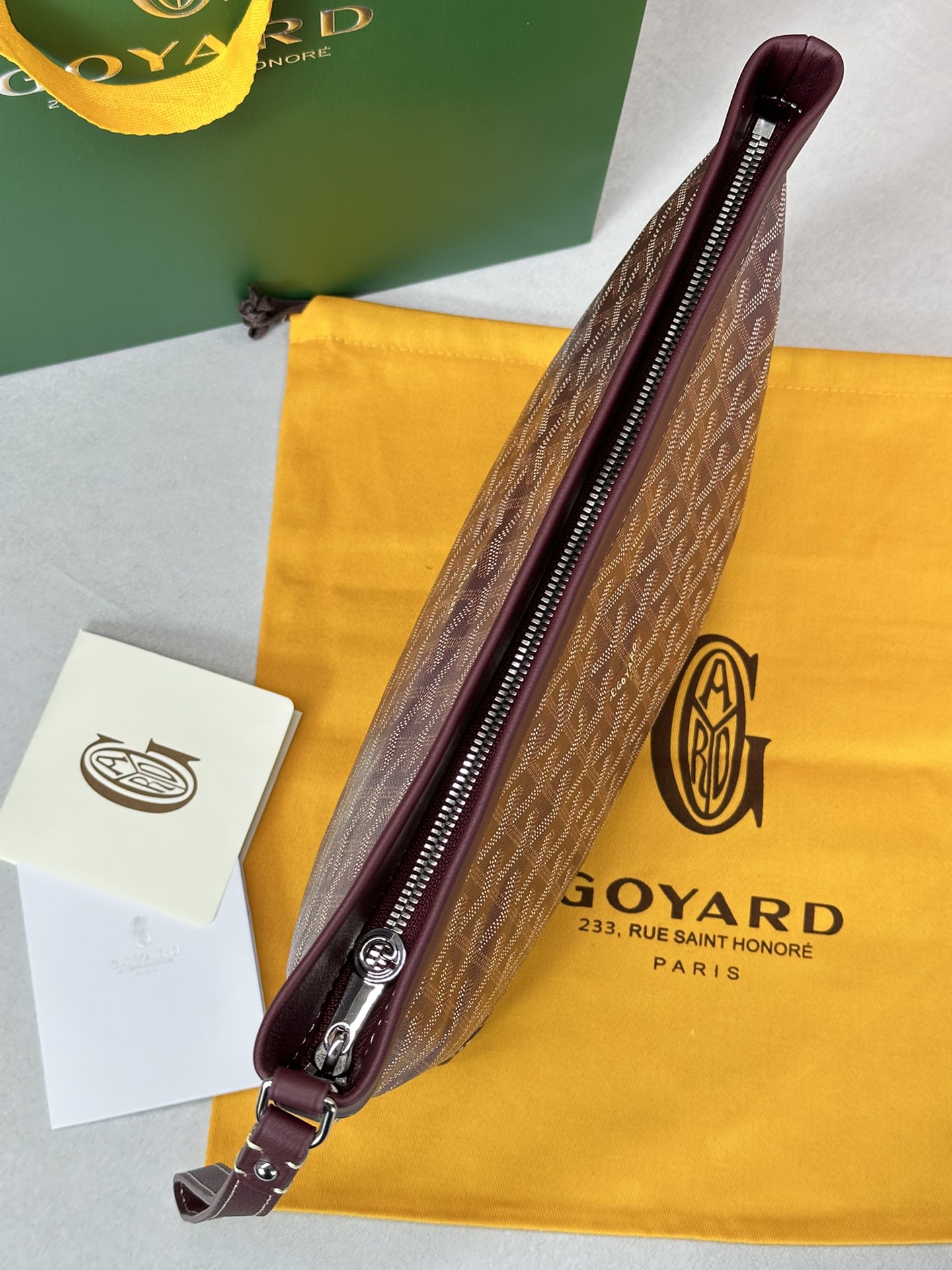Go*ard conti handbag