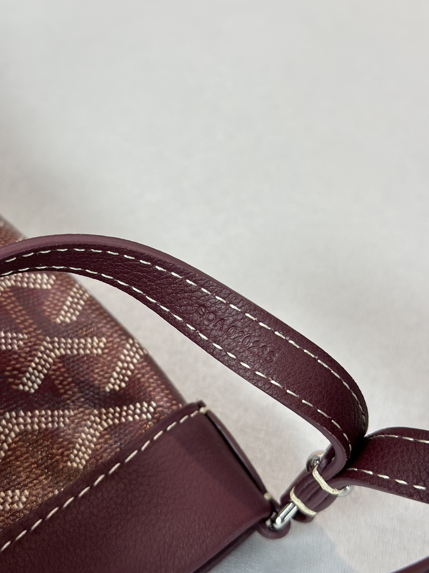 Go*ard conti handbag