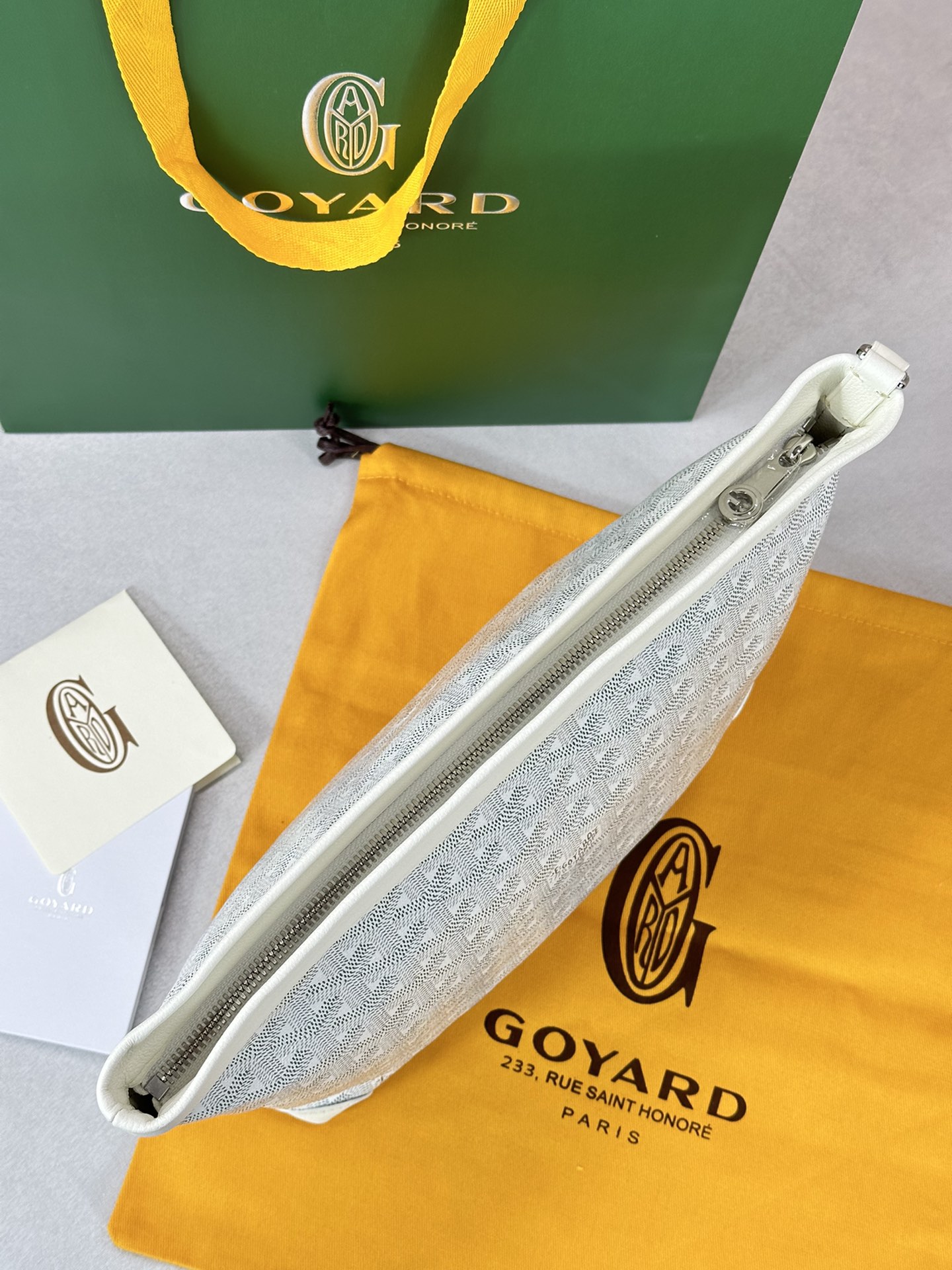 Go*ard conti handbag