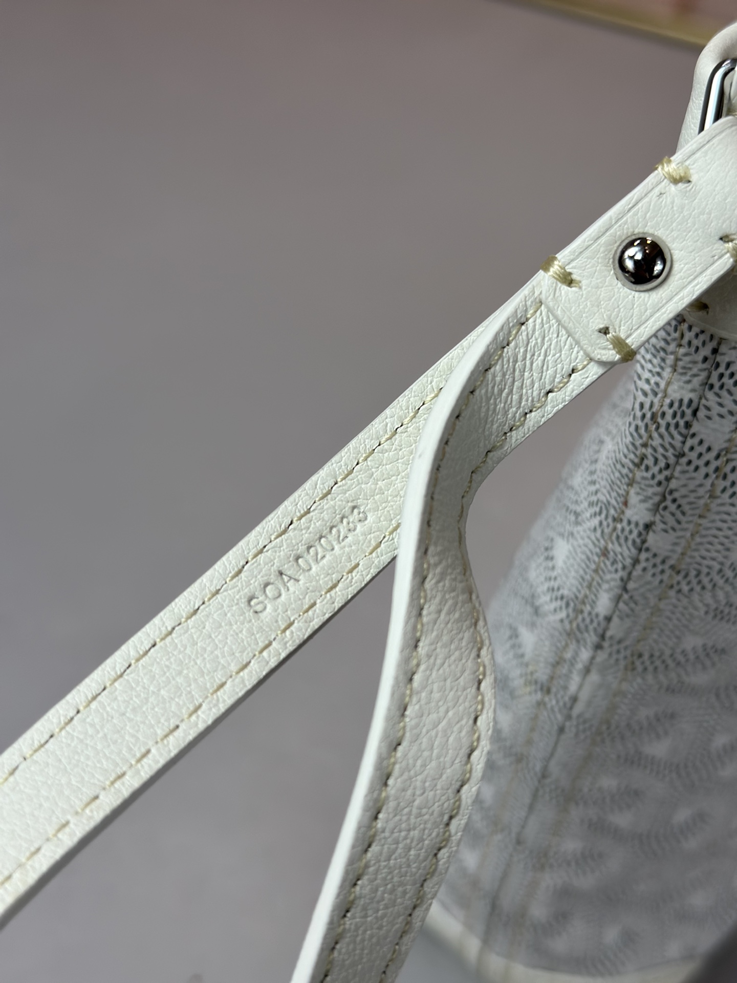 Go*ard conti handbag