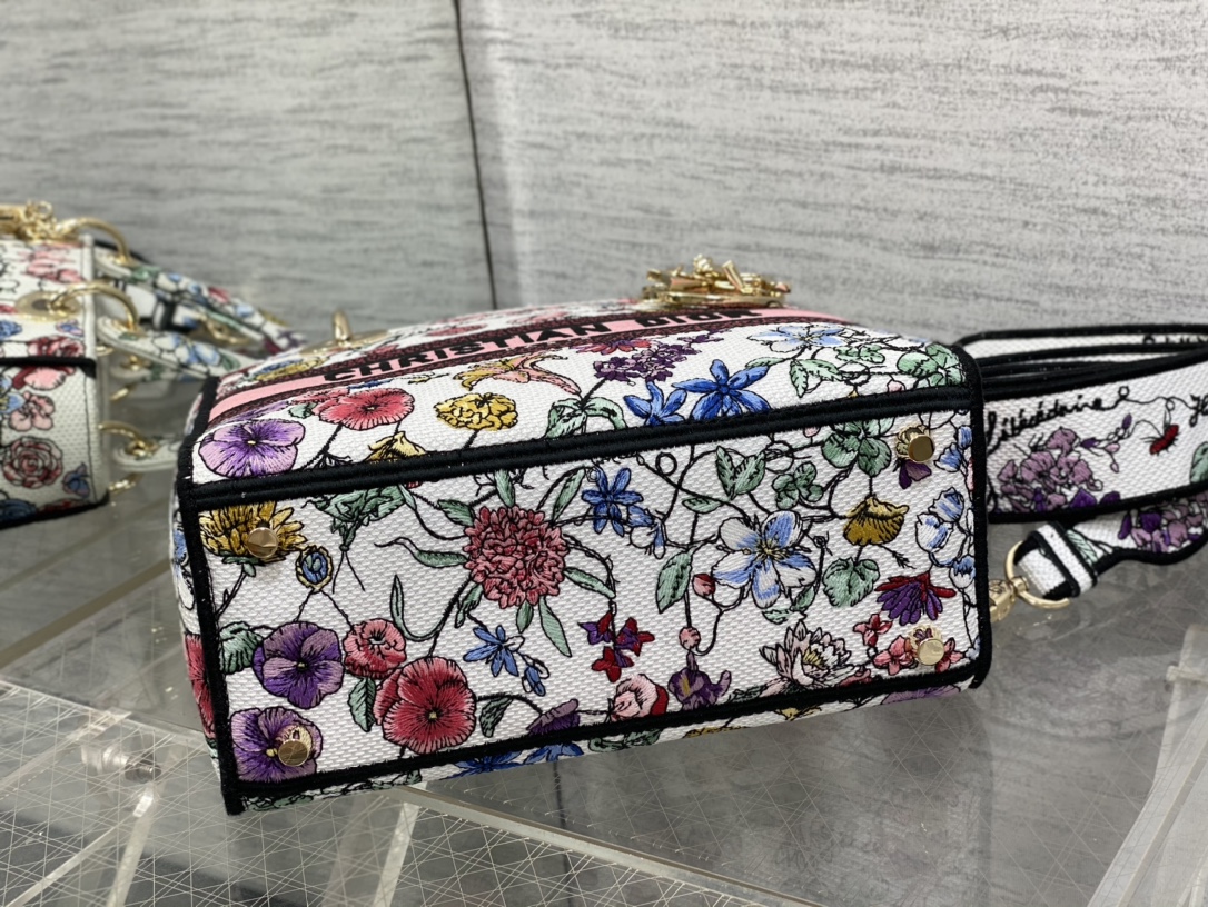 D*or medium lady d-lite bag
