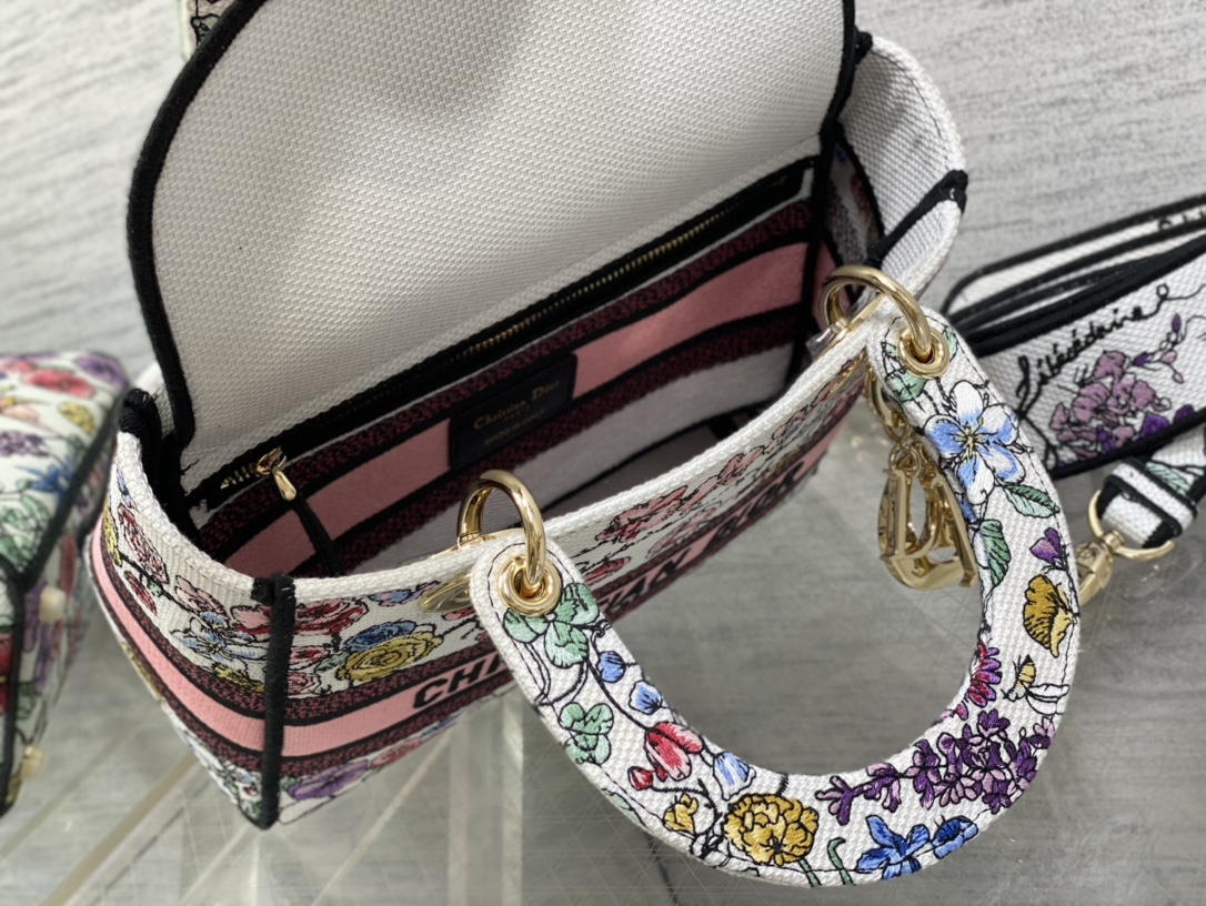 D*or medium lady d-lite bag