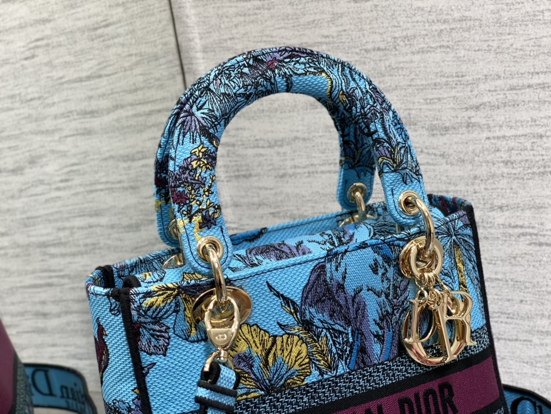 D*or medium lady d-lite bag