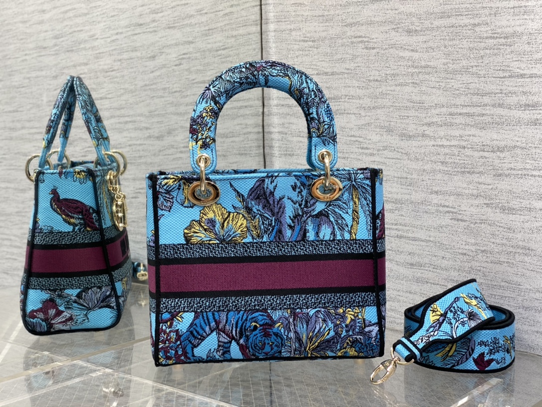 D*or medium lady d-lite bag