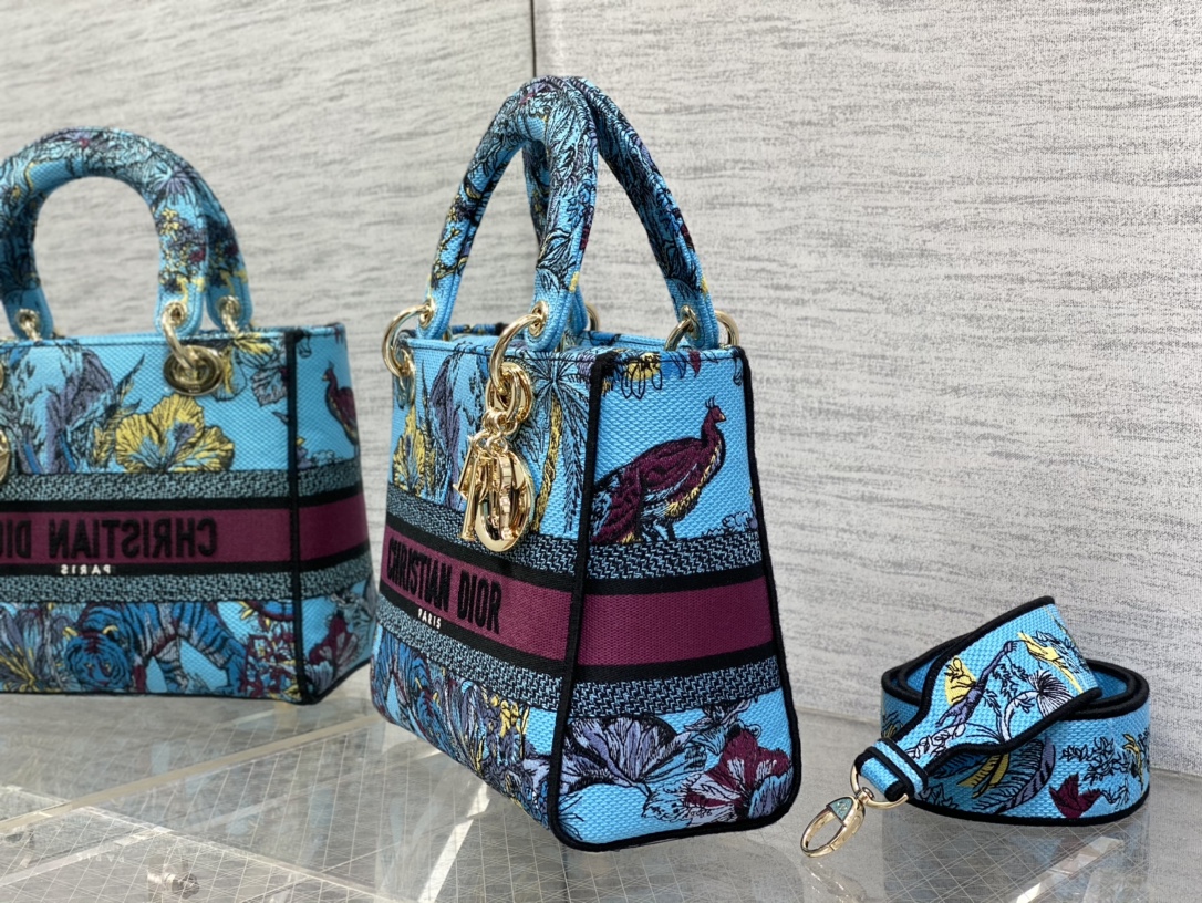 D*or medium lady d-lite bag