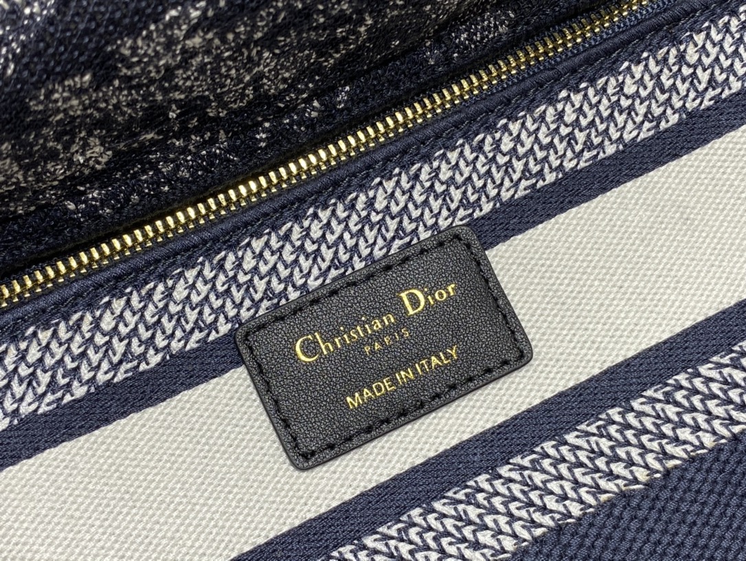 D*or medium lady d-lite bag