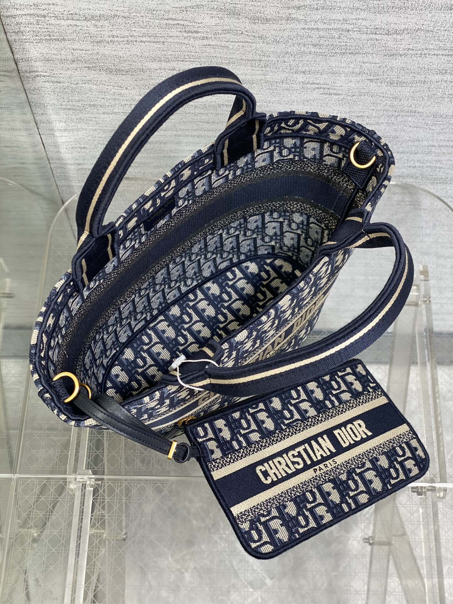 D*or hat basket bag