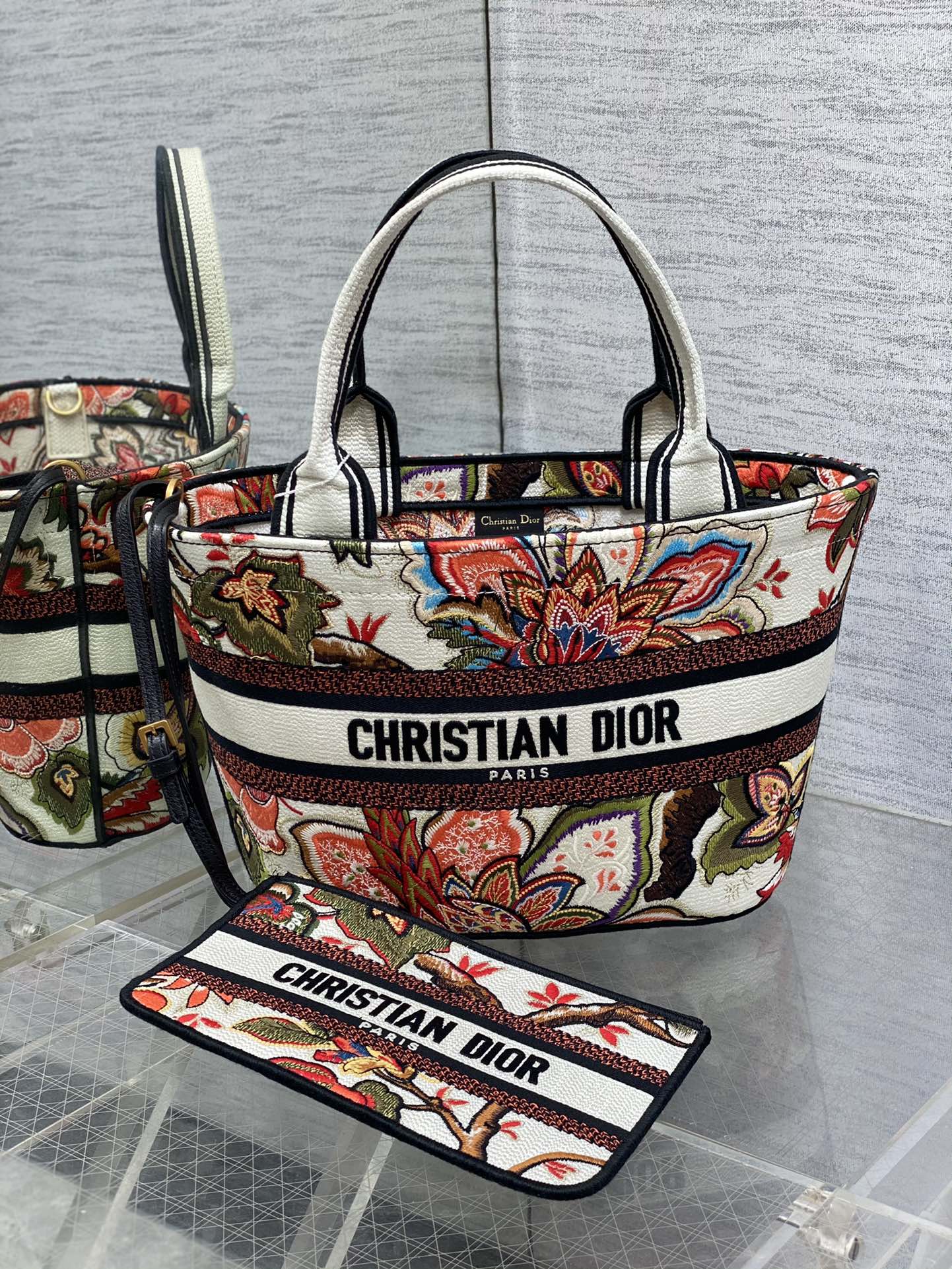 D*or hat basket bag