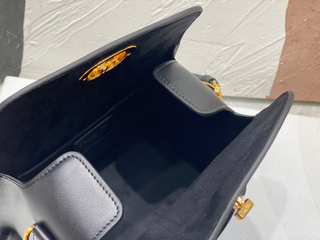 D*or samll boston bag