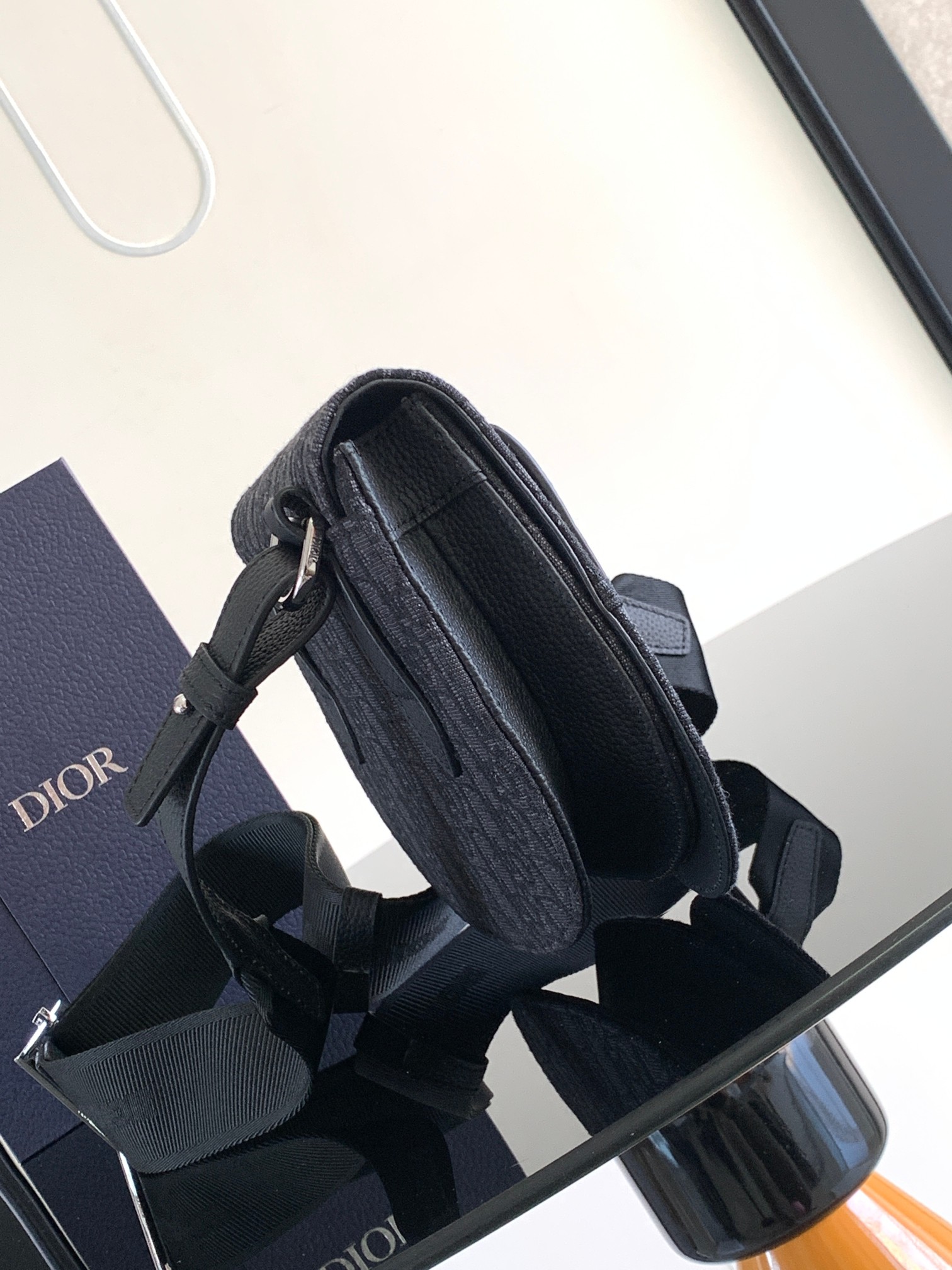 D*or saddle messenger bag