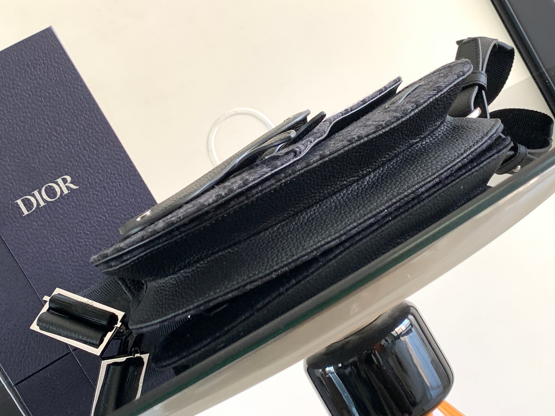 D*or saddle messenger bag