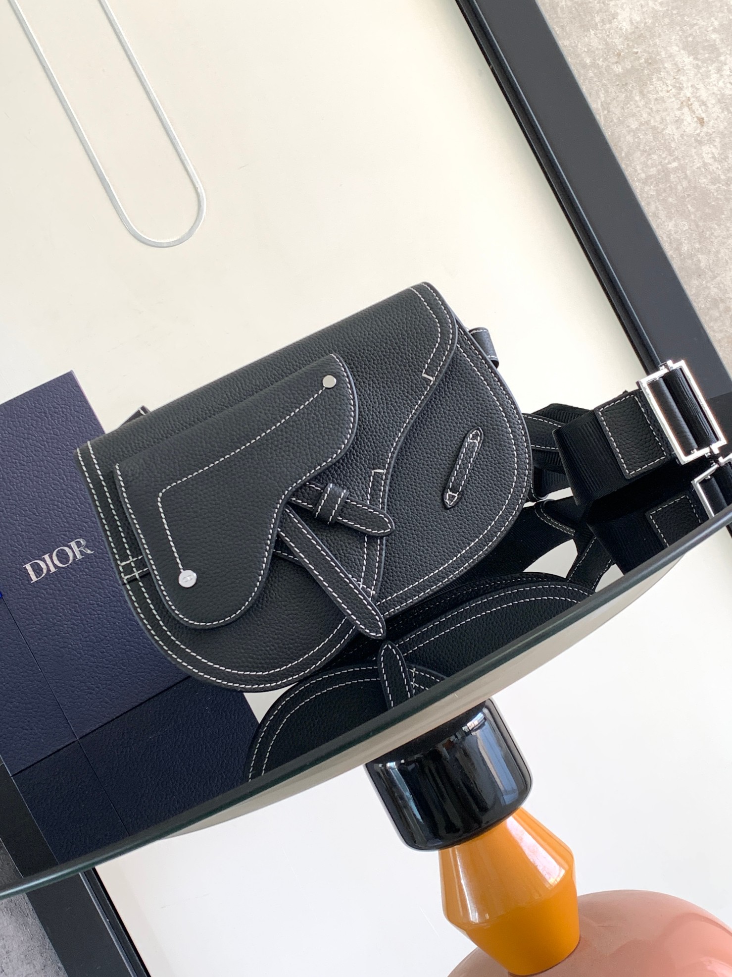 D*or saddle messenger bag
