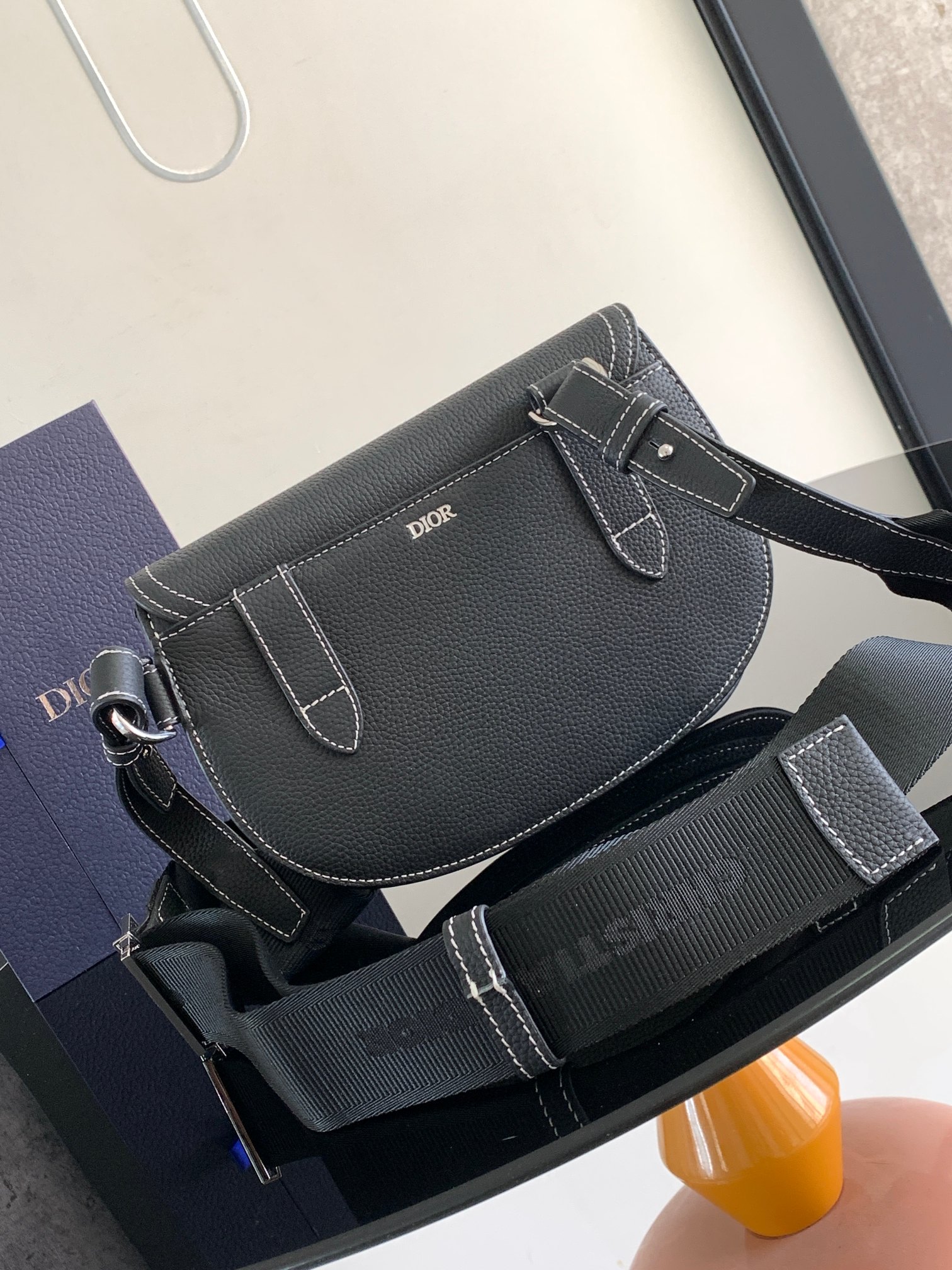 D*or saddle messenger bag