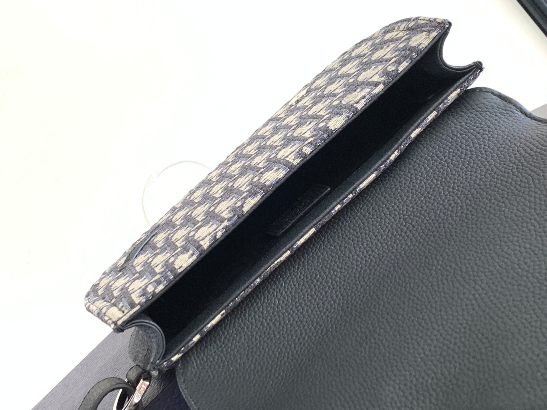 D*or saddle messenger bag