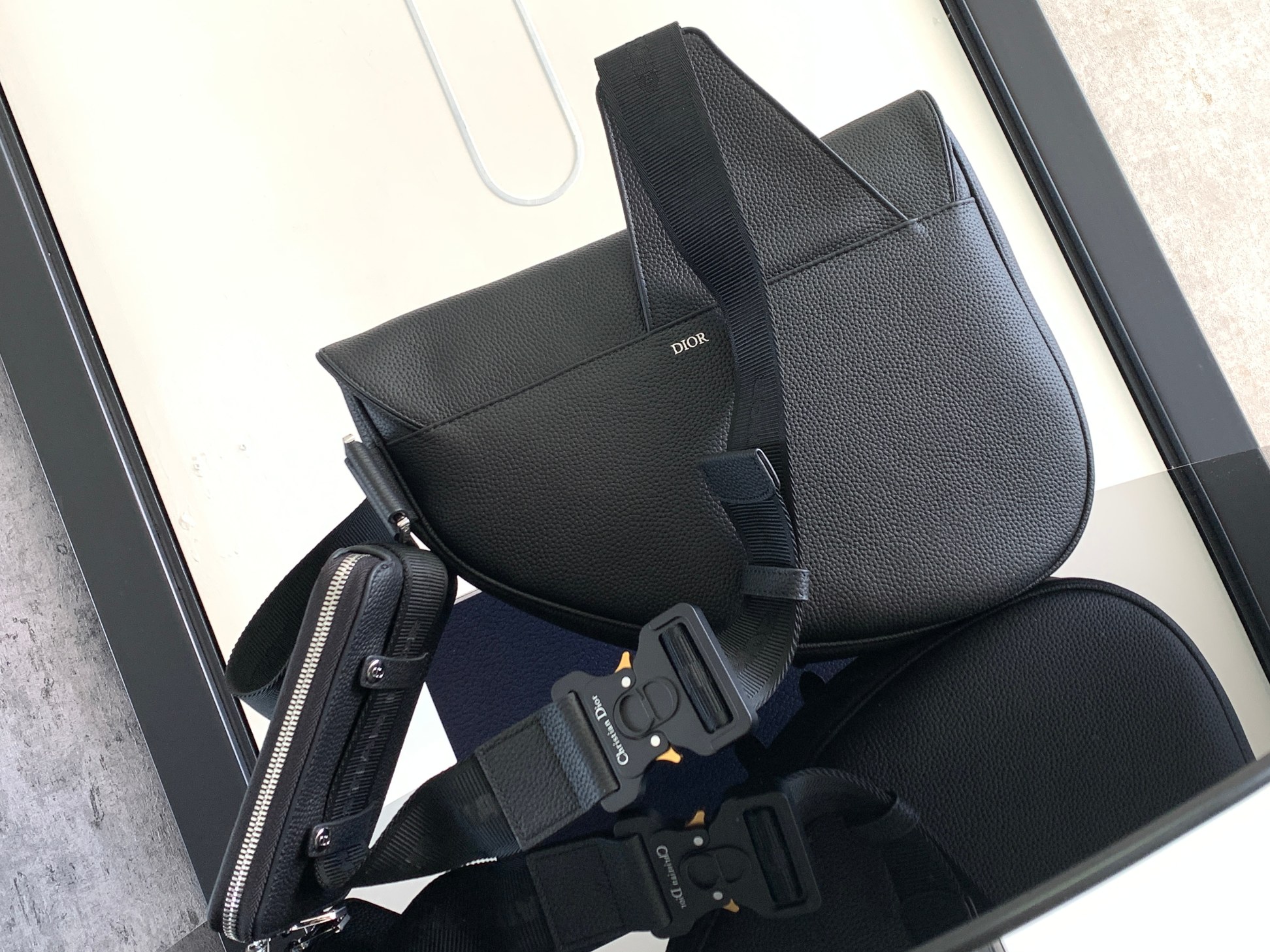 D*or saddle leather bag