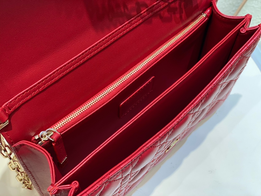 miss D*or top handle bag