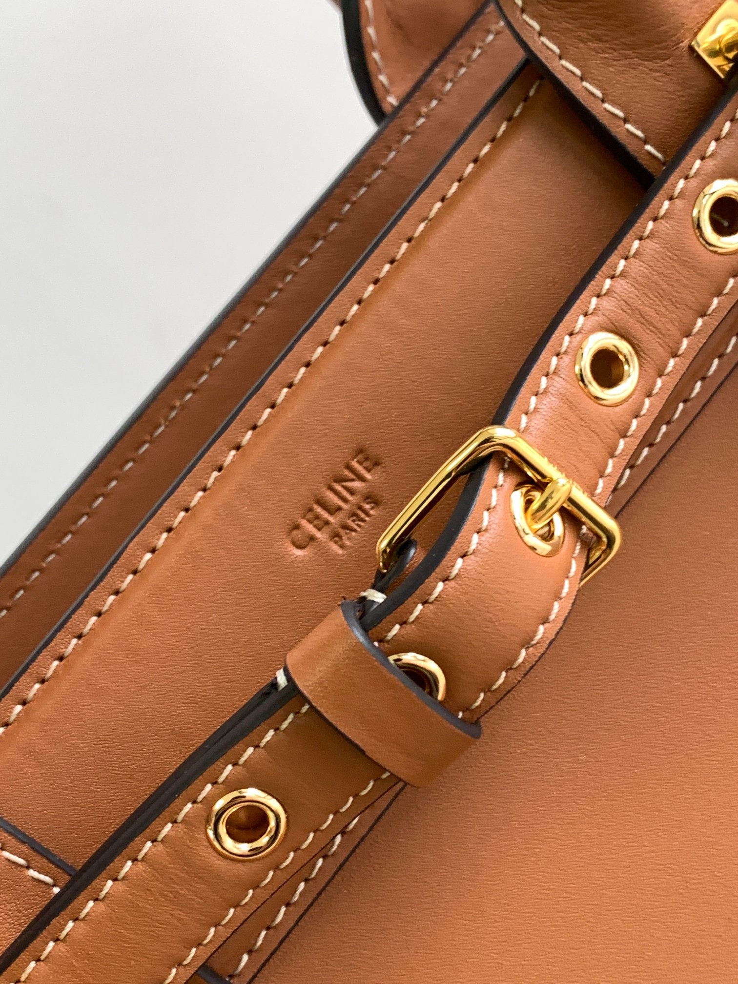 ce**e conti bag in S*pple calfskin