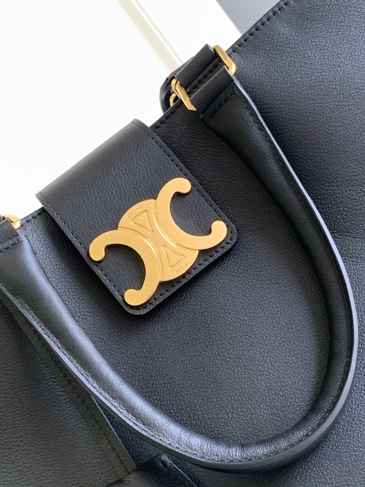 ce**e medium appoline bag in S*pple calfskin