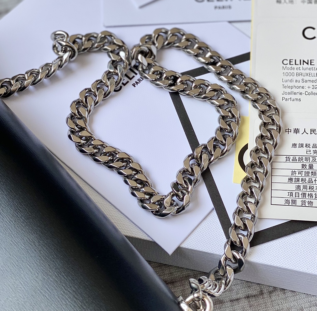 Ce**e triomphe chain bag