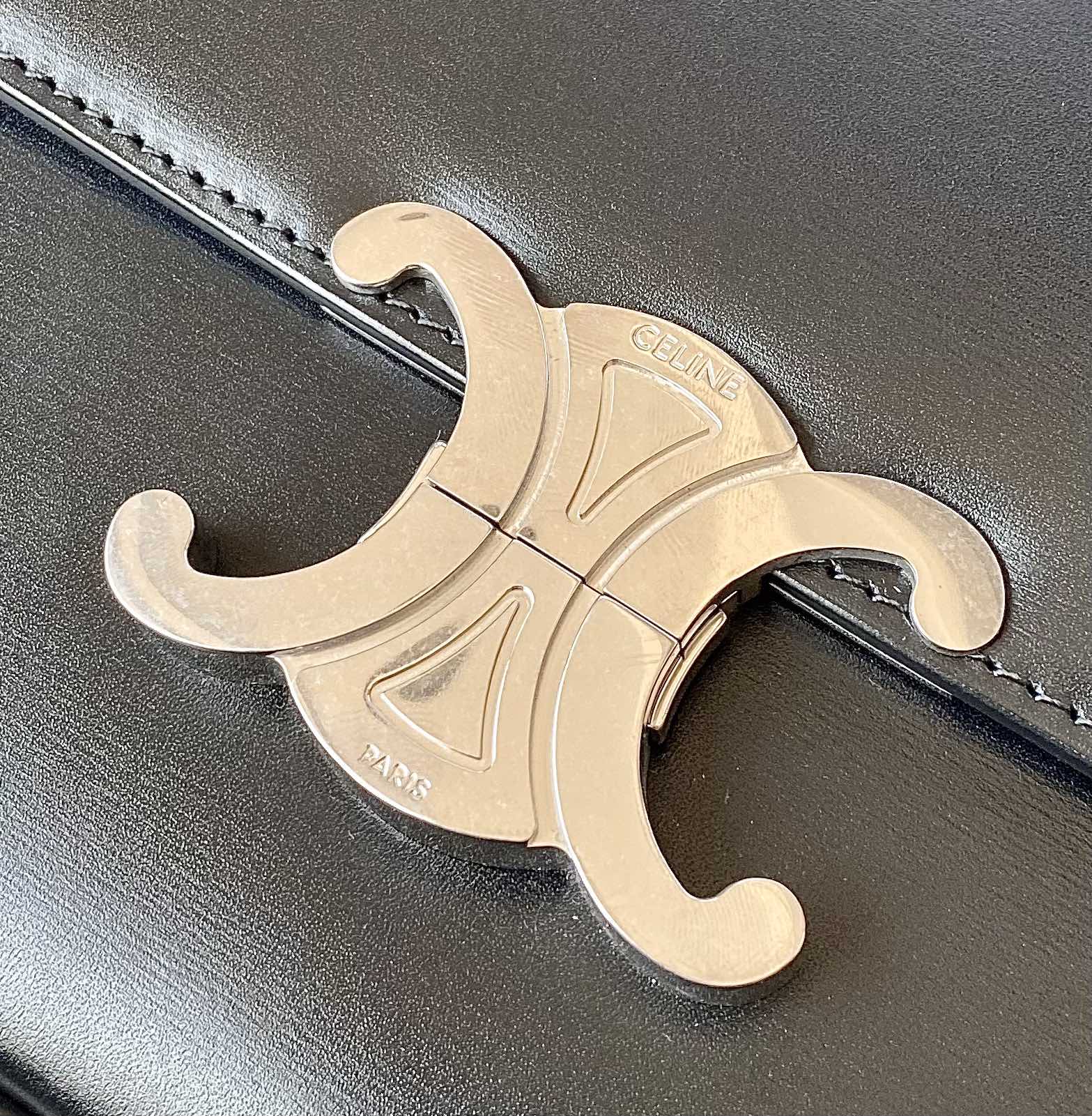 Ce**e triomphe chain bag