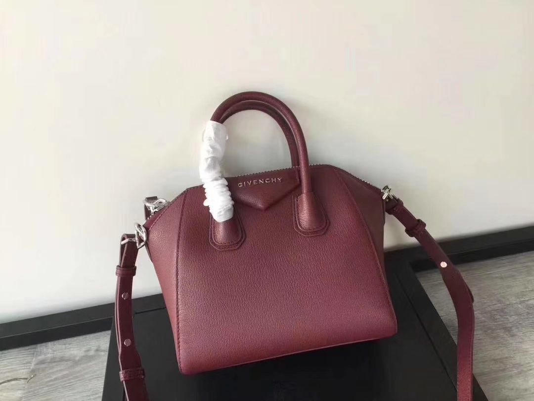 Givenchy Antigona Mini
