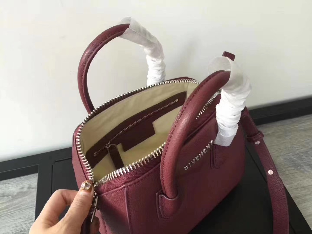 Givenchy Antigona Mini